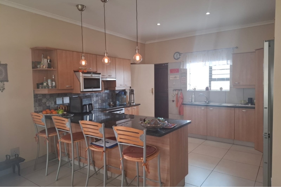 3 Bedroom Property for Sale in Rooi Rivier Rif Western Cape